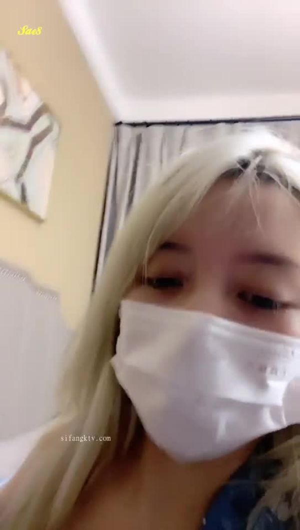 极品童颜巨乳白发小魔女高清全果直播秀1