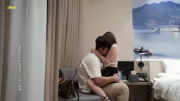 小宝寻花性感黑衣短发妹第1部